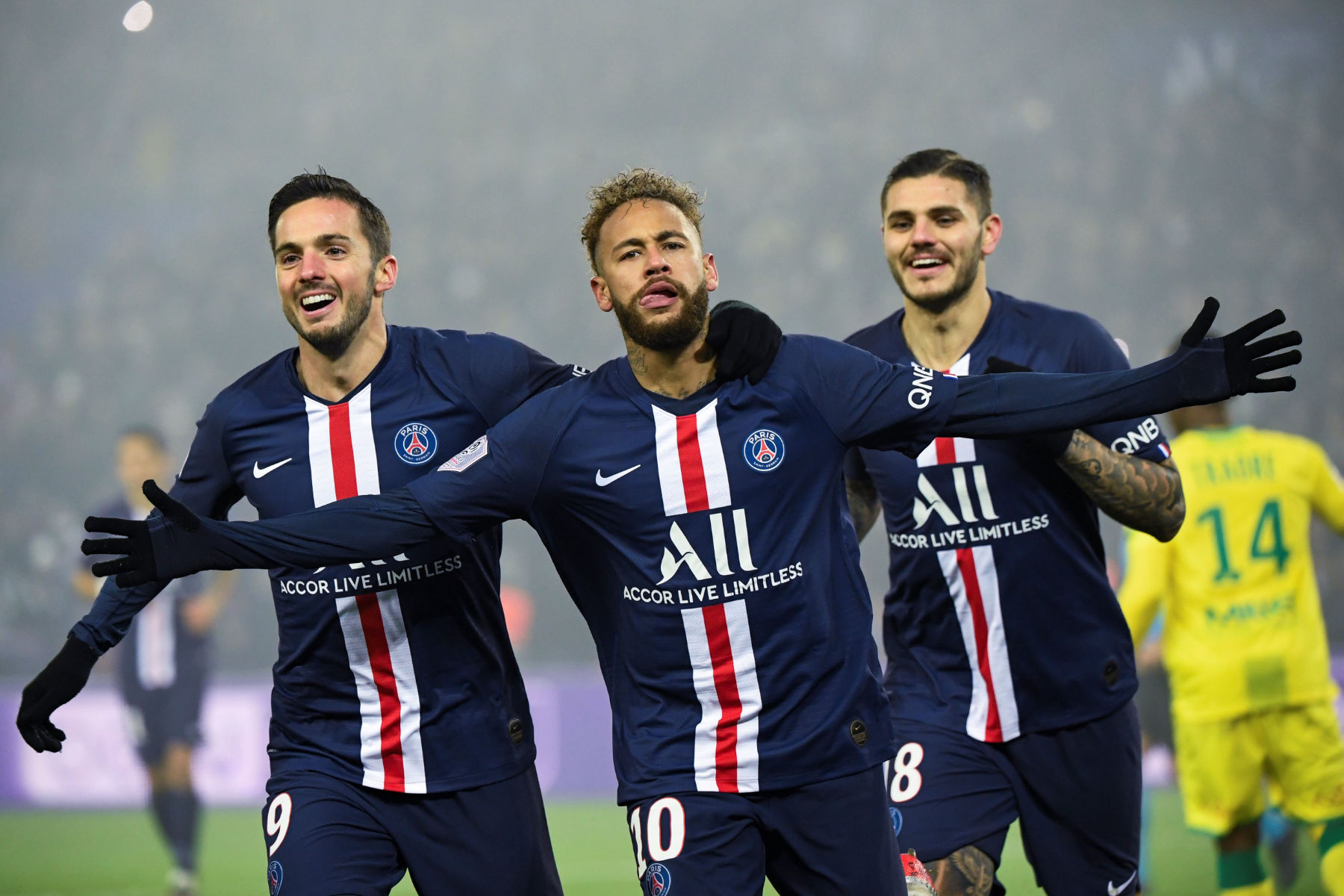 Psg Squad / Foot Mind Ball 90 Minutes Of Life Paris Saint ...