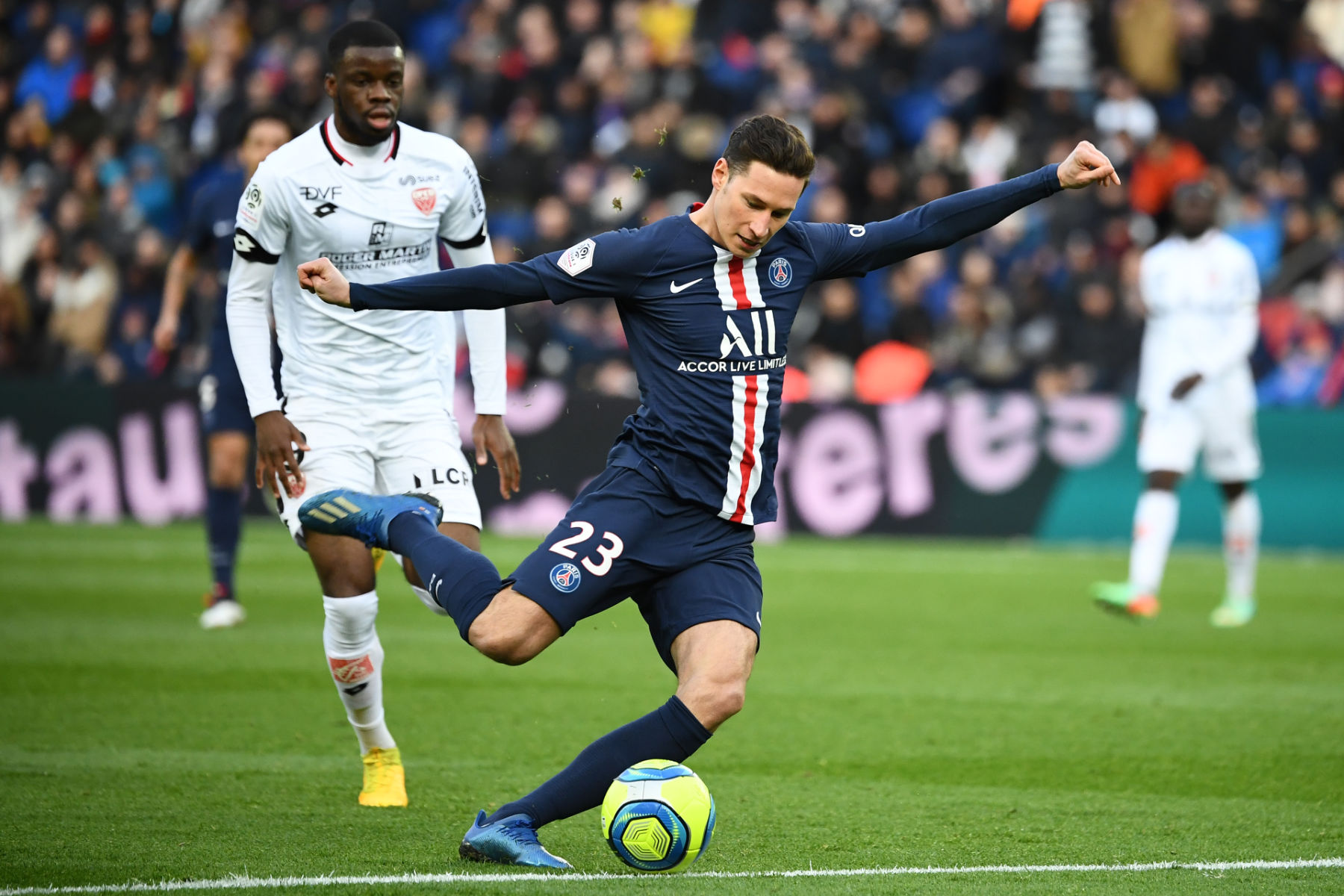 Grading PSG Arsenal Transfer Target Receives Low Grade After