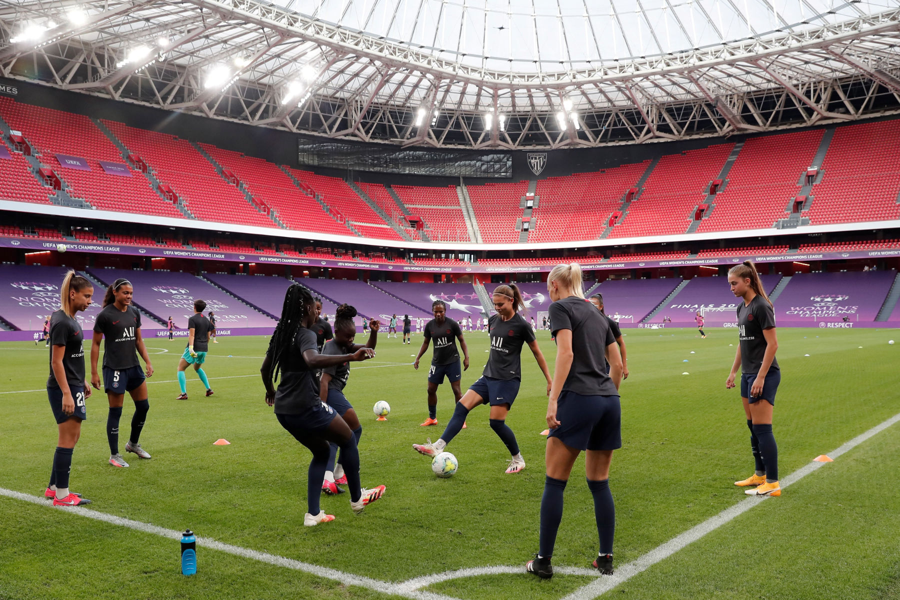 Pushing Forward How PSG Féminine is Driving the Development of Female