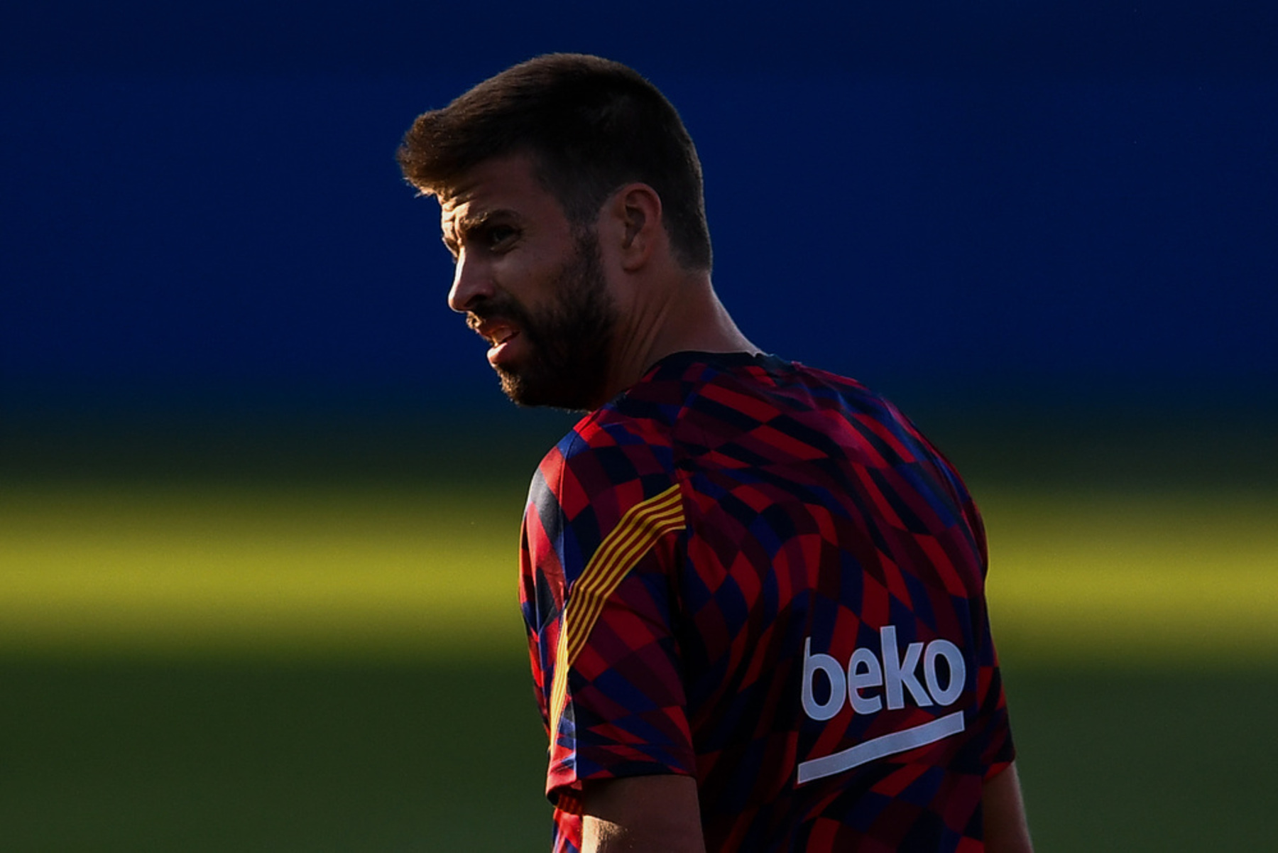 Report Fc Barcelona S Gerard Pique Could Return For Both Champions League Fixtures Against Paris Sg Psg Talk