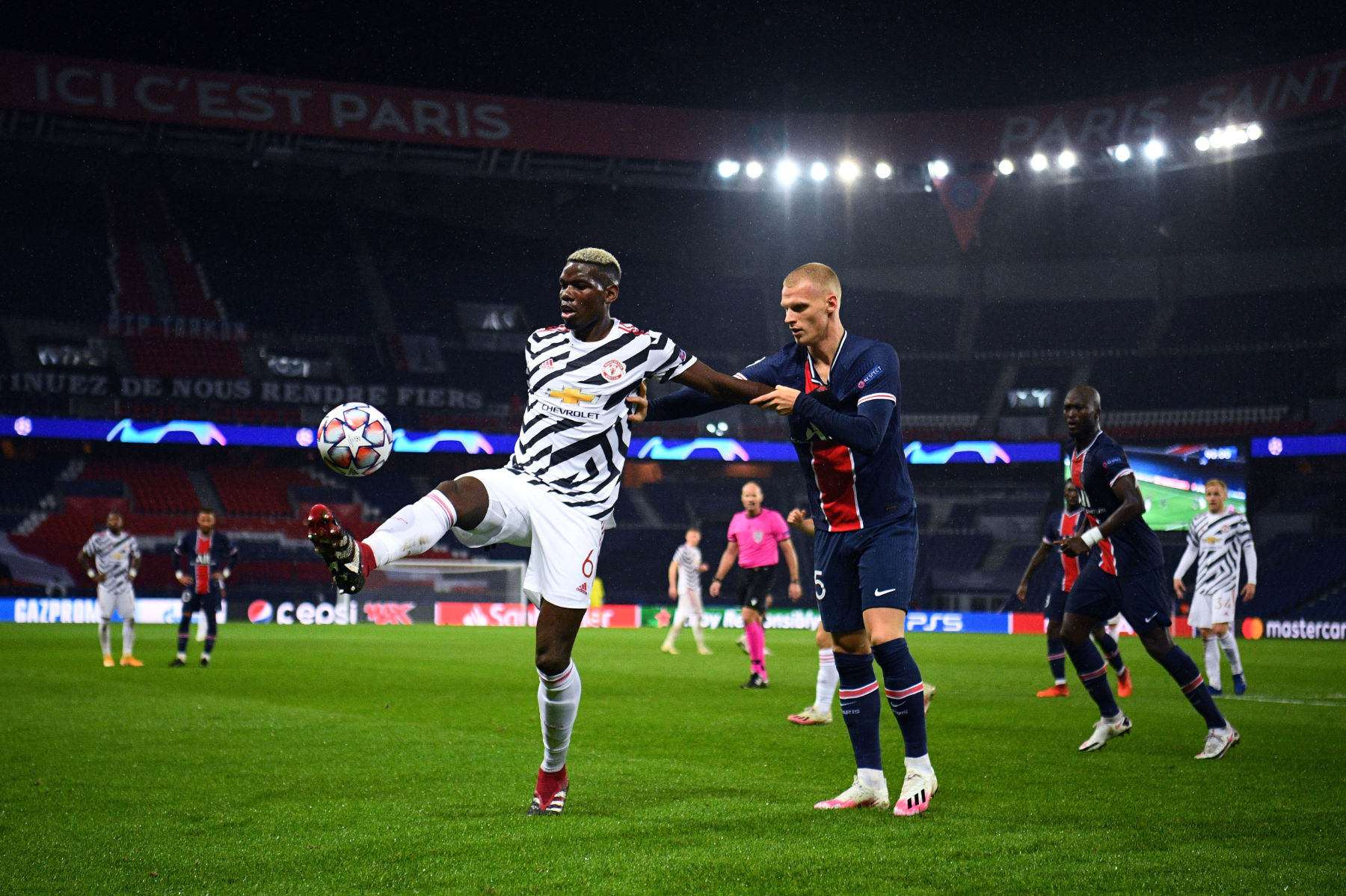 Paul Pogba  Paul pogba, Manchester united football club, Soccer players