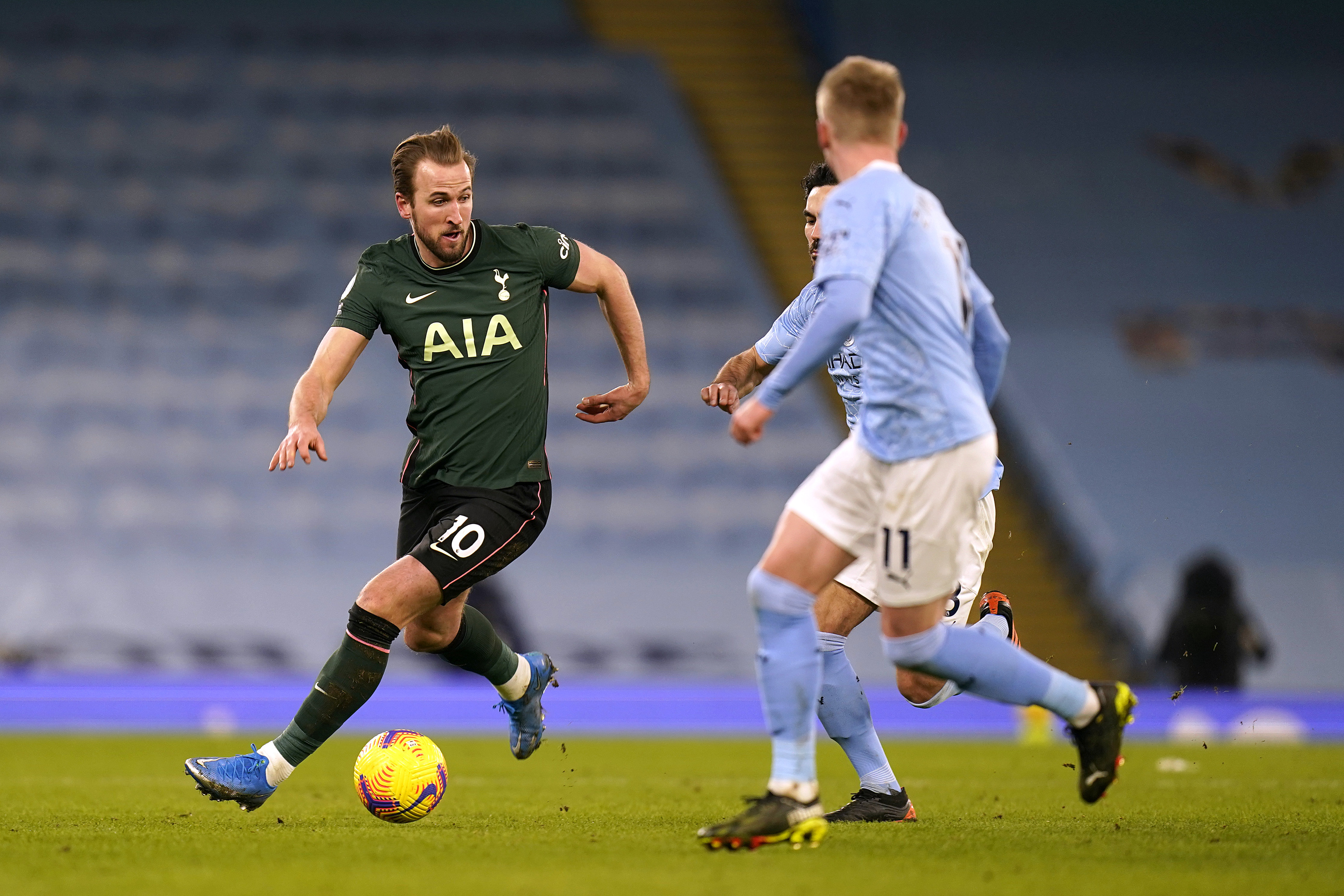 Will Champions League football keep Harry Kane at Tottenham for