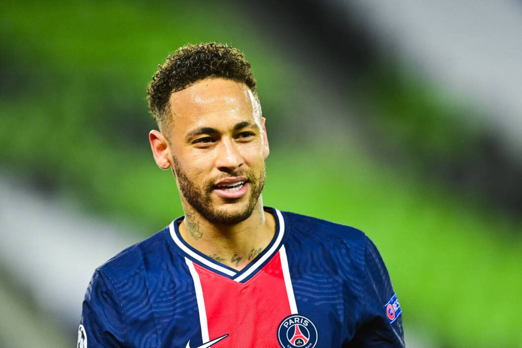 Neymar Jr. Shows Off New Blue Hairdo Ahead of PSG's Champions League Clash Against Manchester United - wide 10