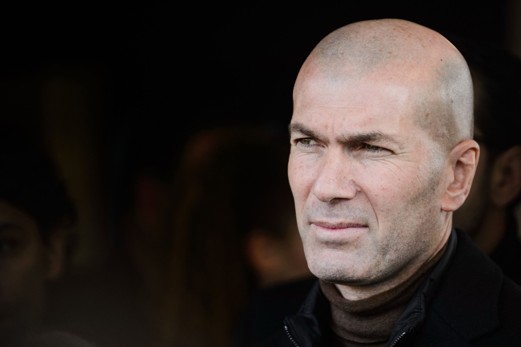 รายละเอียดข่าวของฝรั่งเศสว่าการไล่ตาม Zinedine Zidane ของ เปแอสเช นั้นเย็นลงได้อย่างไร