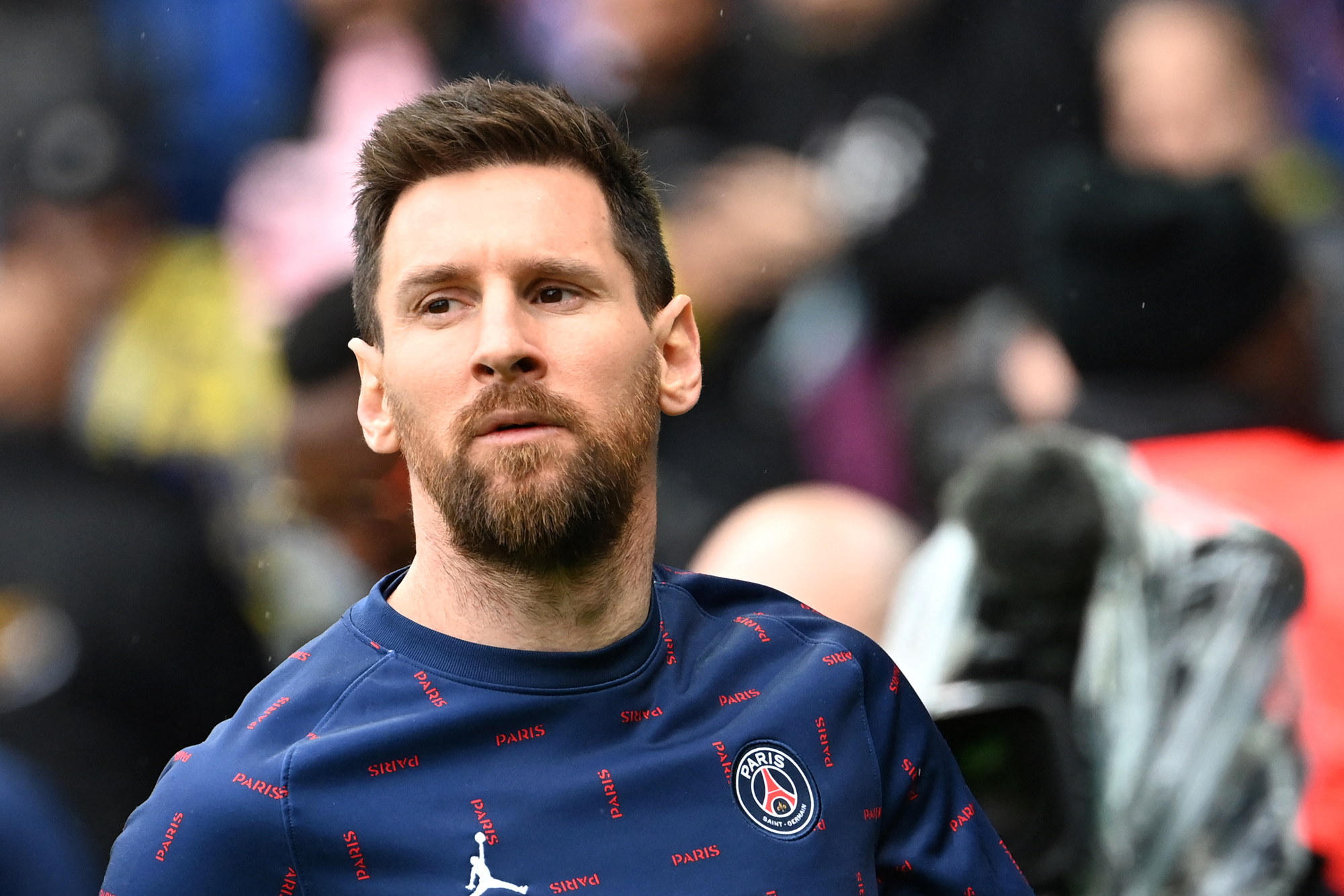 How much does Messi's PSG shirt cost?