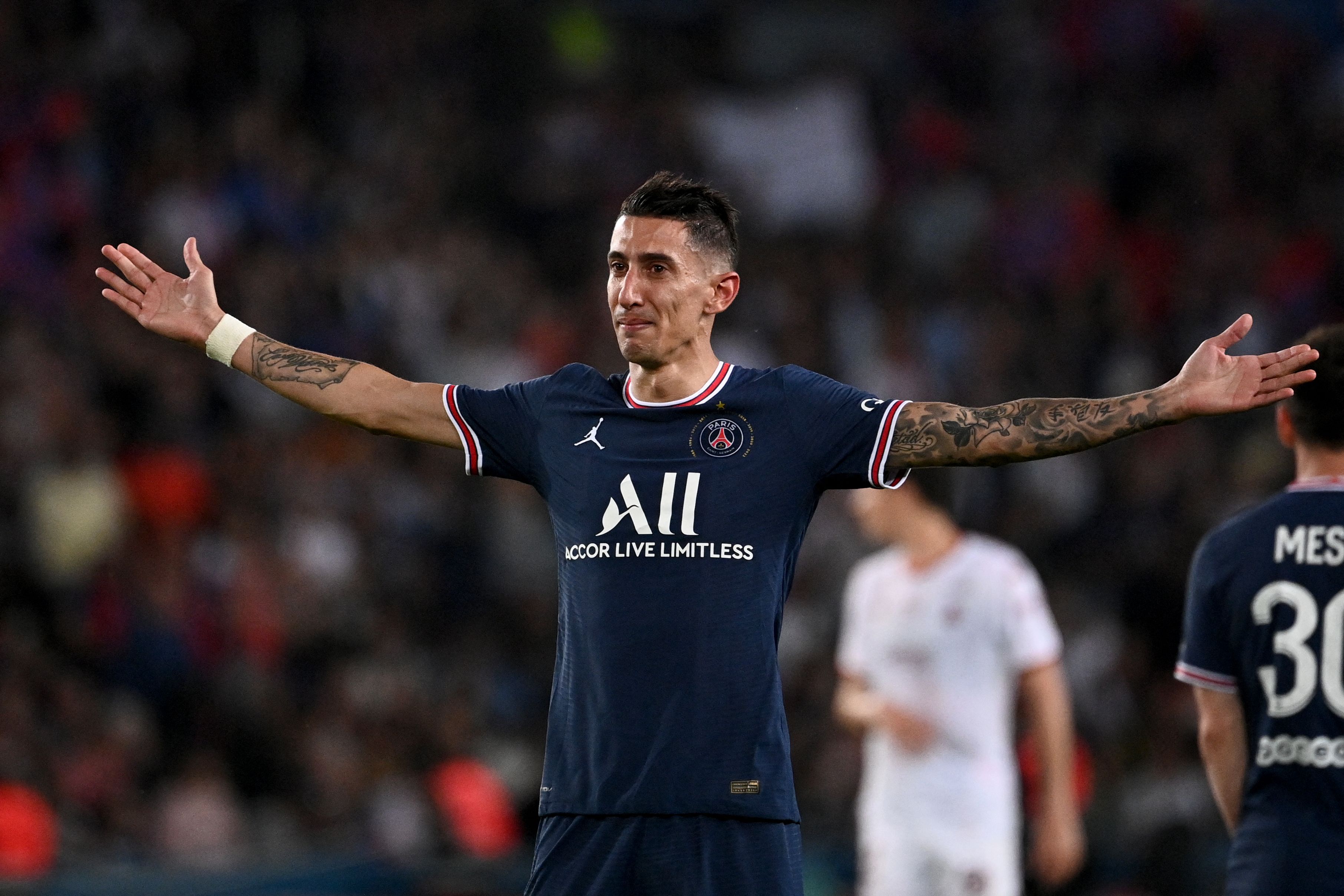 Video Angel Di Maria Scores In His Final Game for PSG