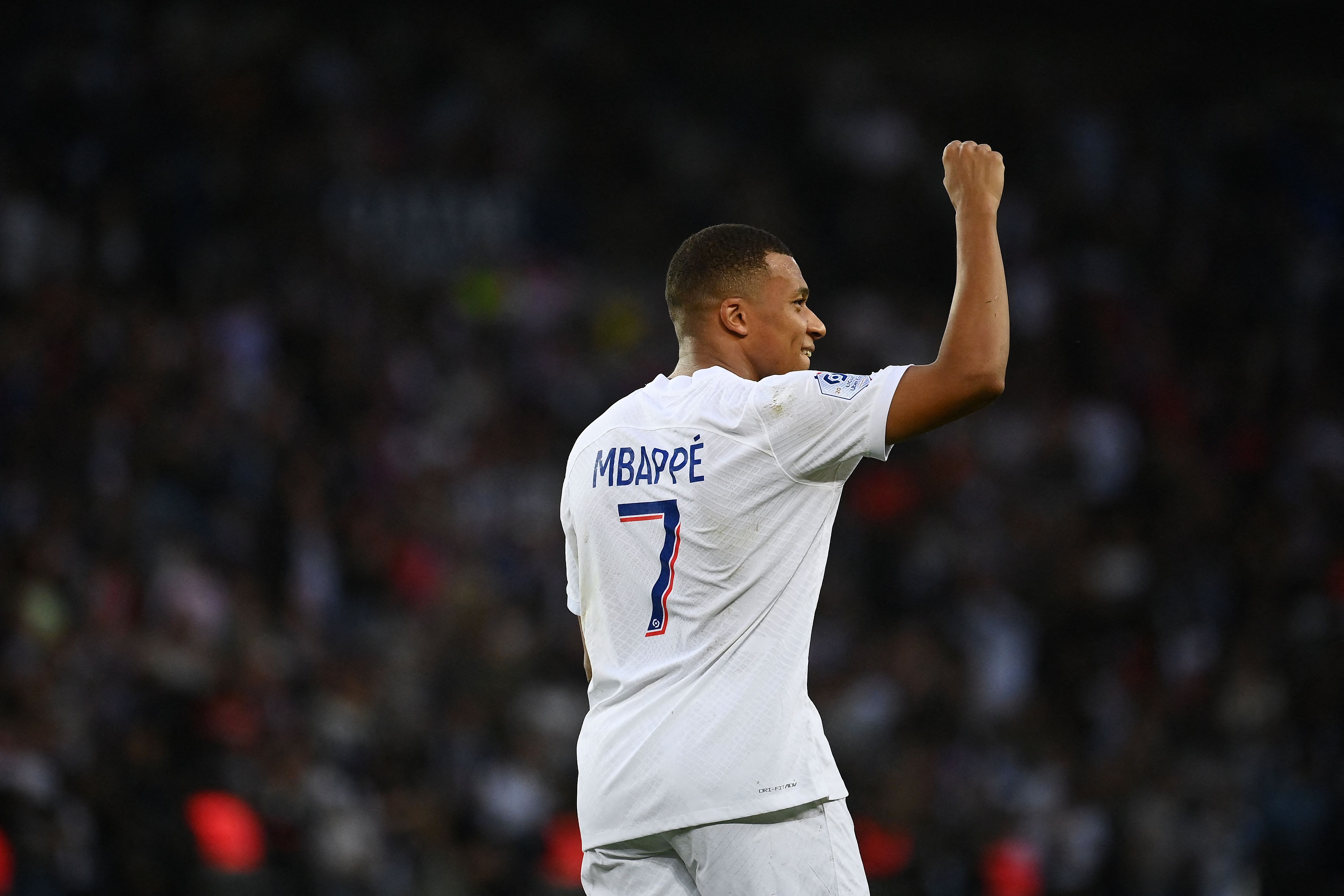 OptaJean on X: 50 – Kylian Mbappé became the youngest player to reach the  50 games played with France (22 years and 291 days), overtaking by almost  two years the record held