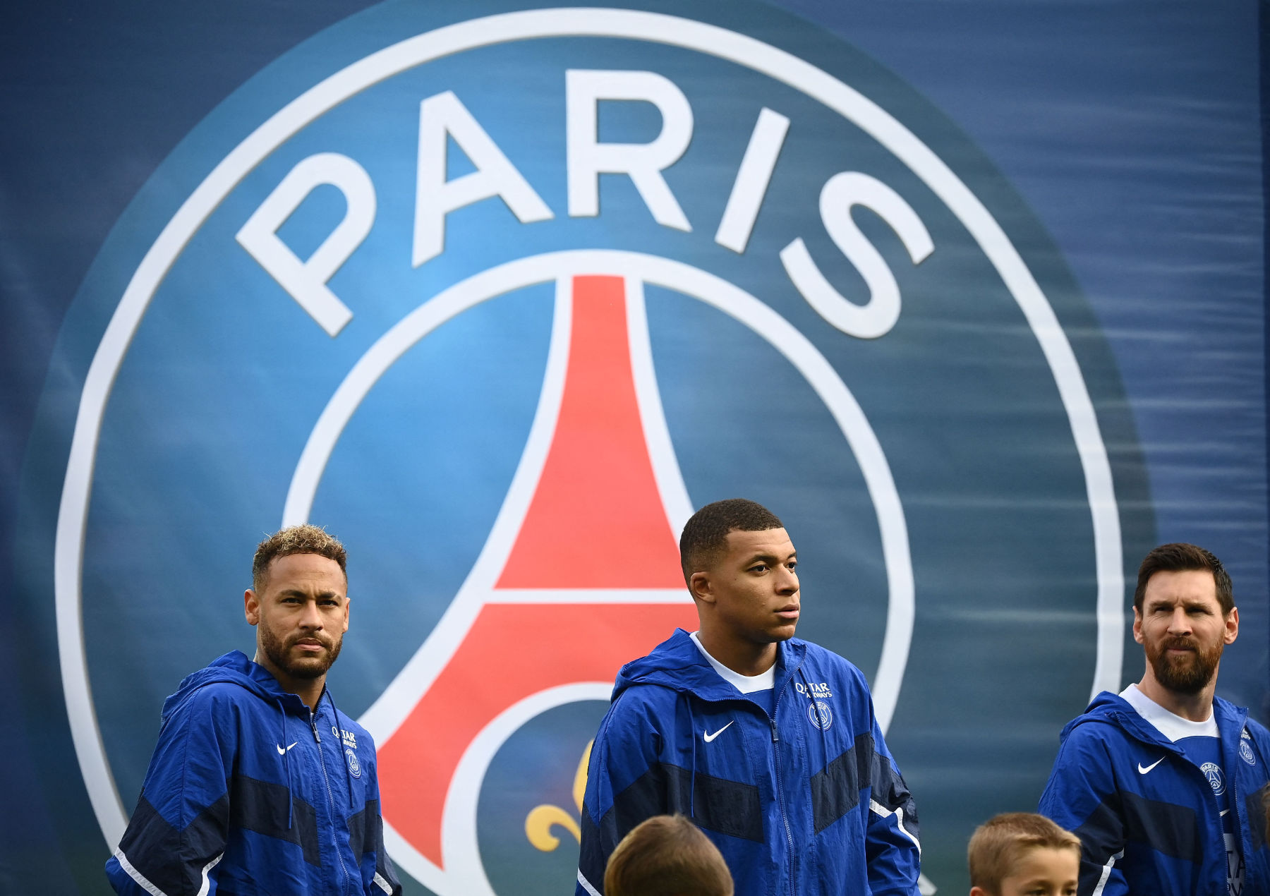 Messi, Neymar lead Paris Saint-Germain to French Champions Trophy