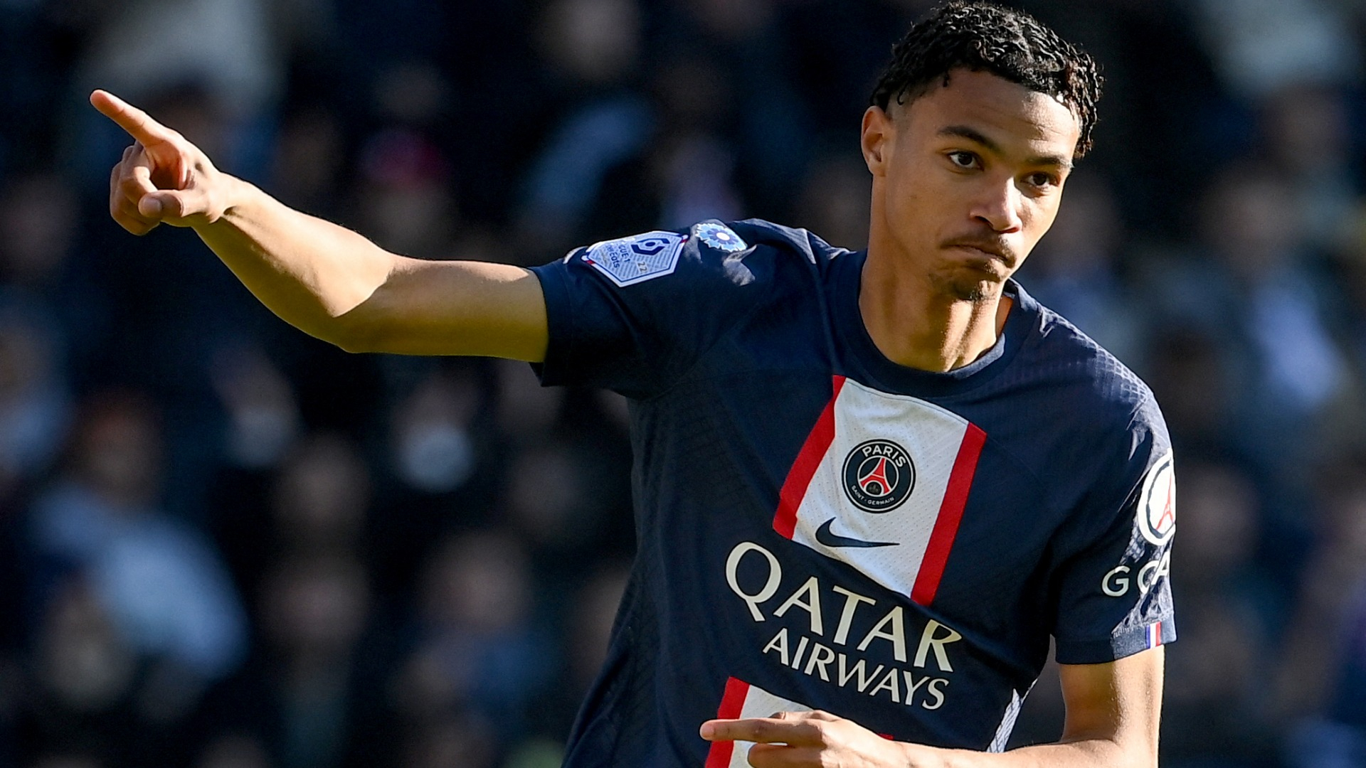 Video Hugo Ekitike Makes It Look Easy With A Key Goal For PSG Vs 