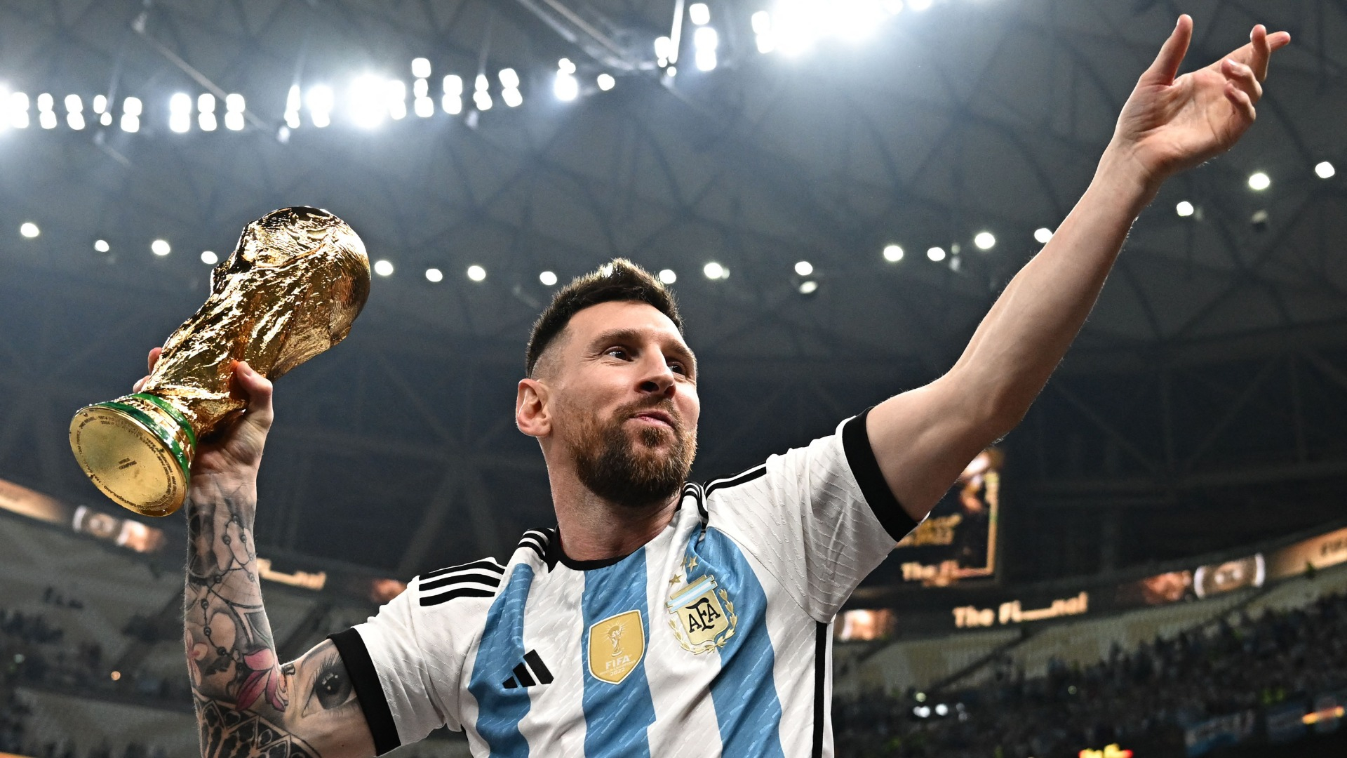 lionel messi 2022 world cup wallpaper