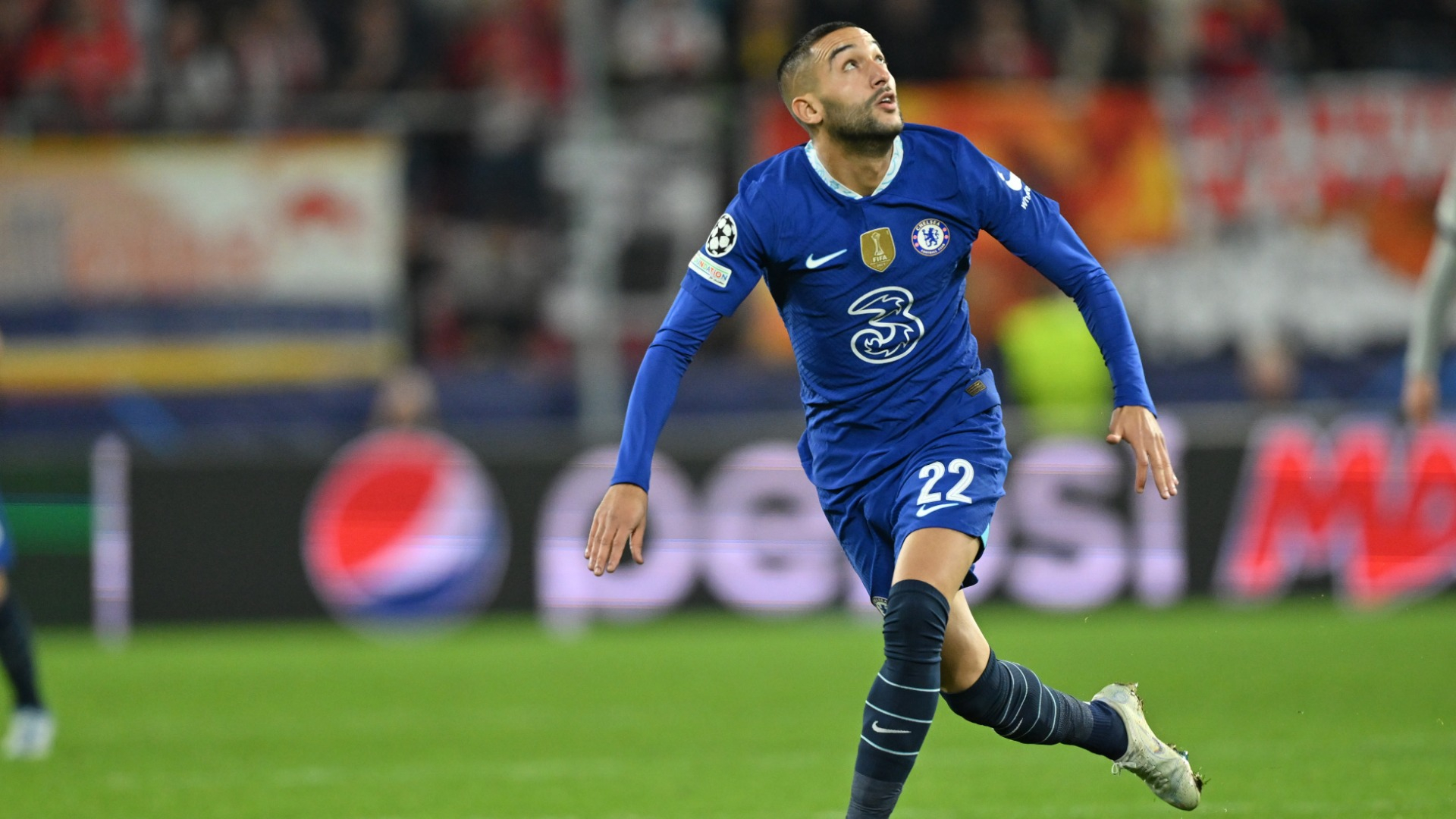 PSG fail to land Hakim Ziyech and Luis Campos should get fired