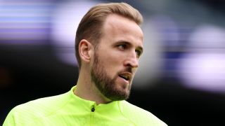 PSG Plans Shocking Move for Harry Kane, Eyes Manchester United Target