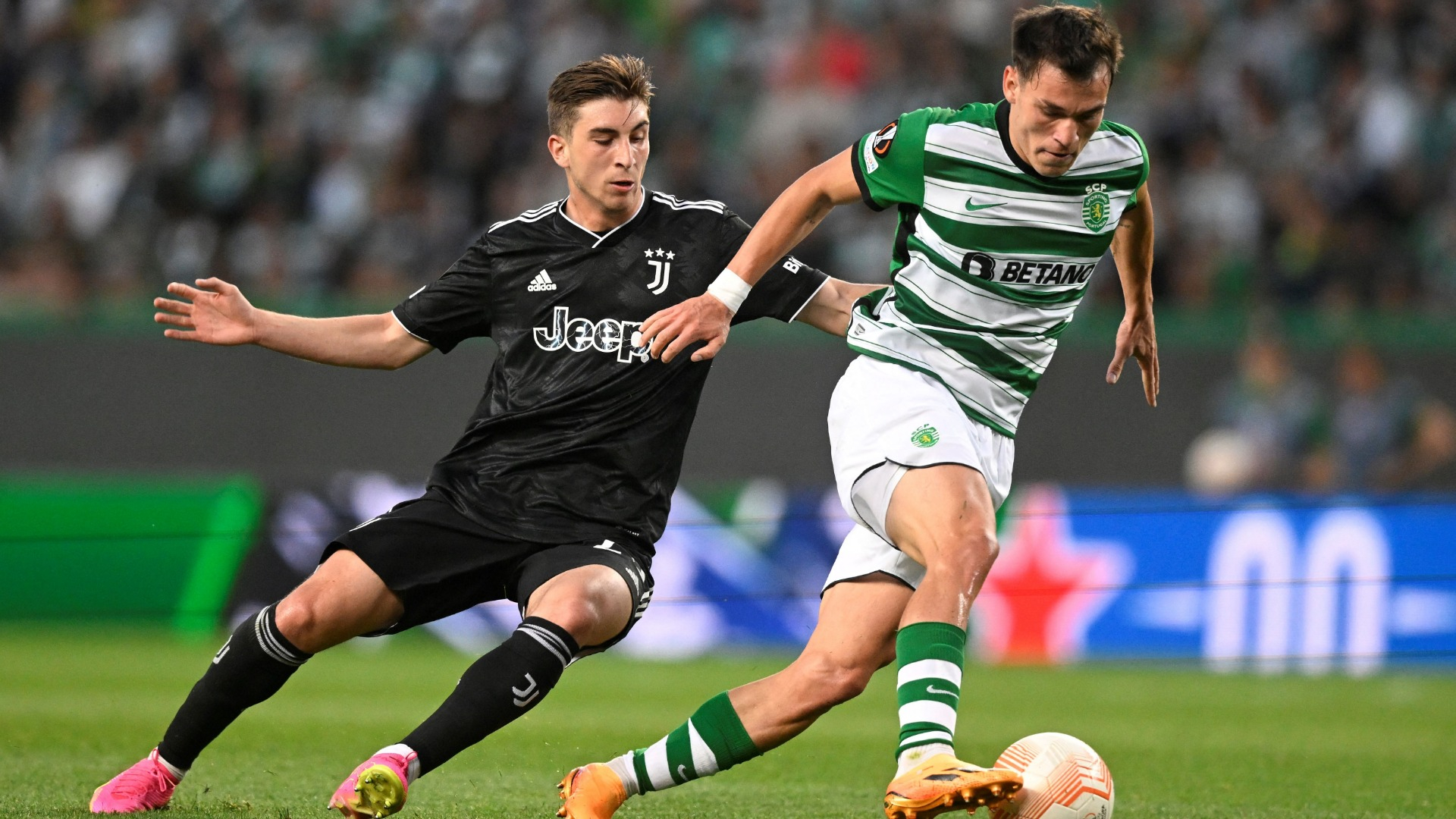 Sporting's Manuel Ugarte Eyes Big Move to Premier League, PSG?