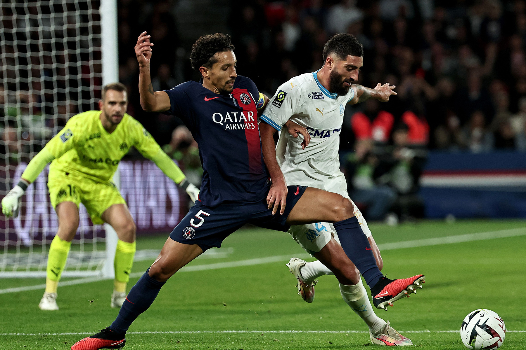 Video: Neymar Almost Scores a Superb Chip Goal During Training