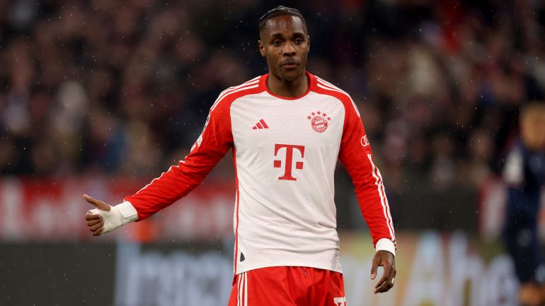 Man Utd And PSG Suffer Transfer Blow As Bayern Munich Starlet Extends