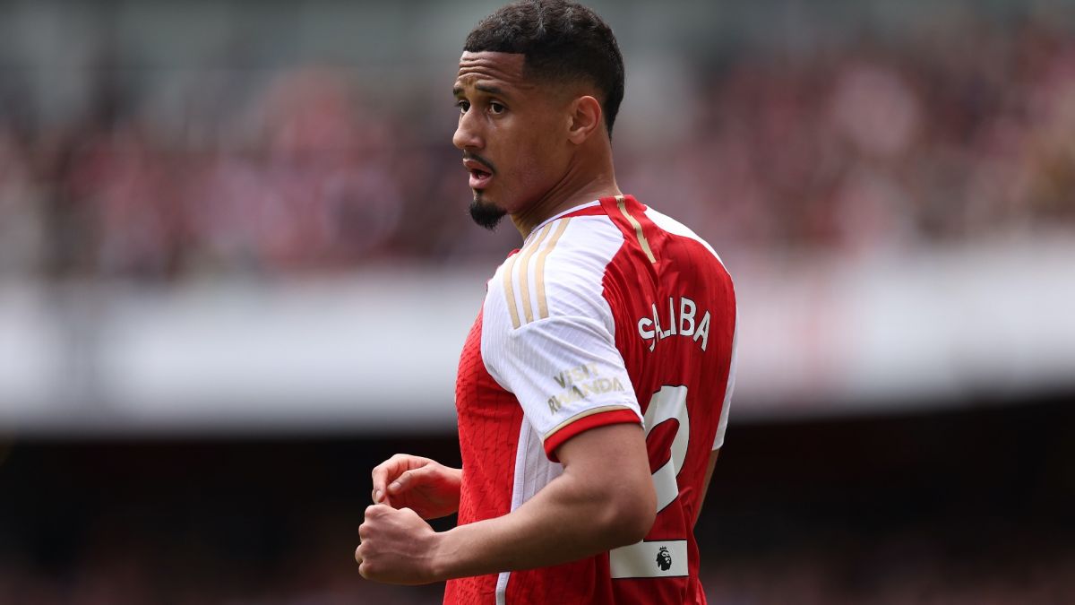 Arsenal receive £80m offer from PSG for star William Saliba, who could follow Edu out😱😱