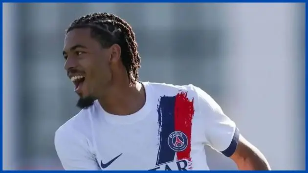 Mathis Jangeal lines up for PSG's youth team.