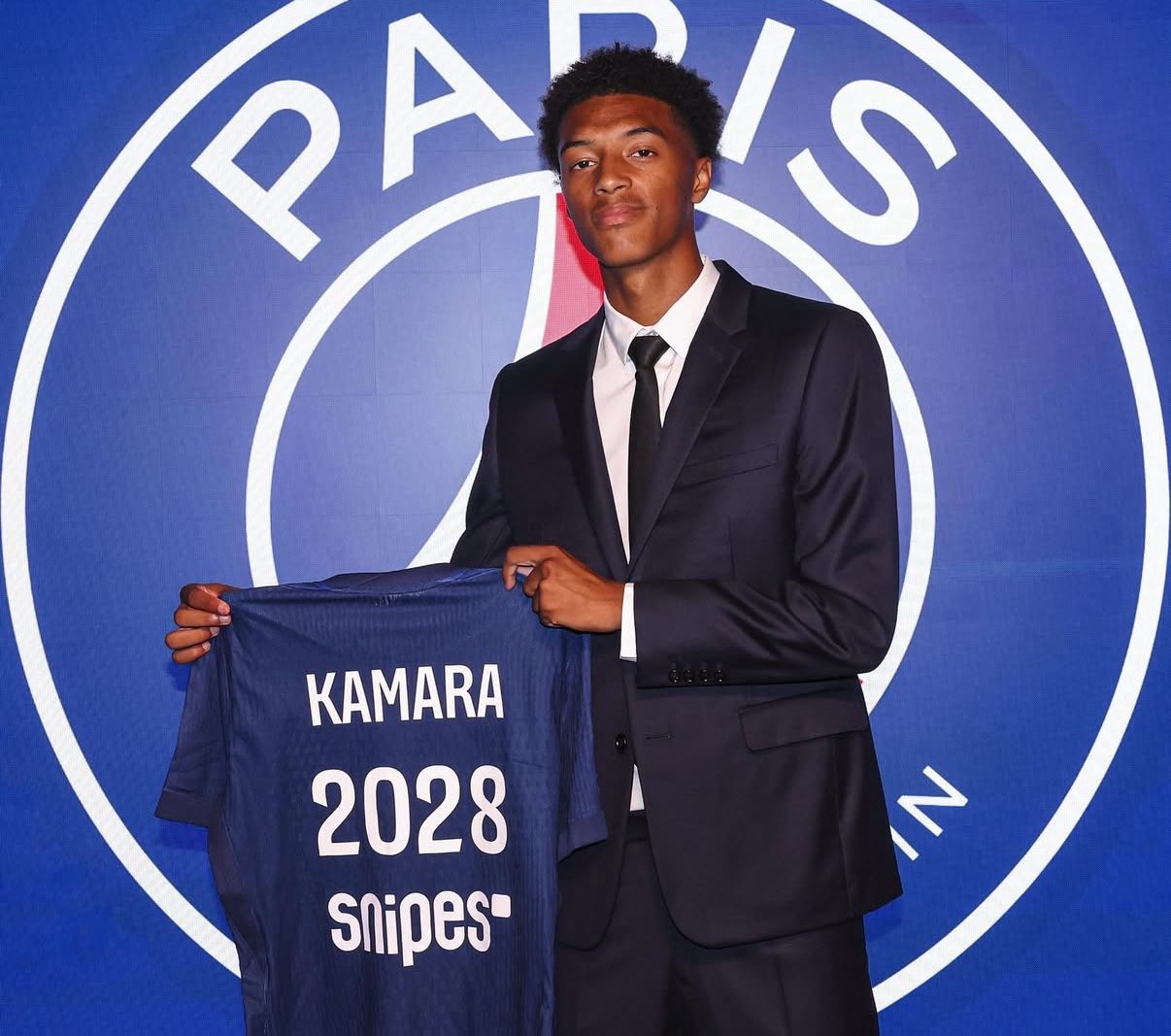 Noham Kamara signs for PSG.