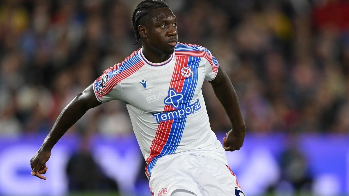 Crystal Palace defender Jaydee Canvot in action.