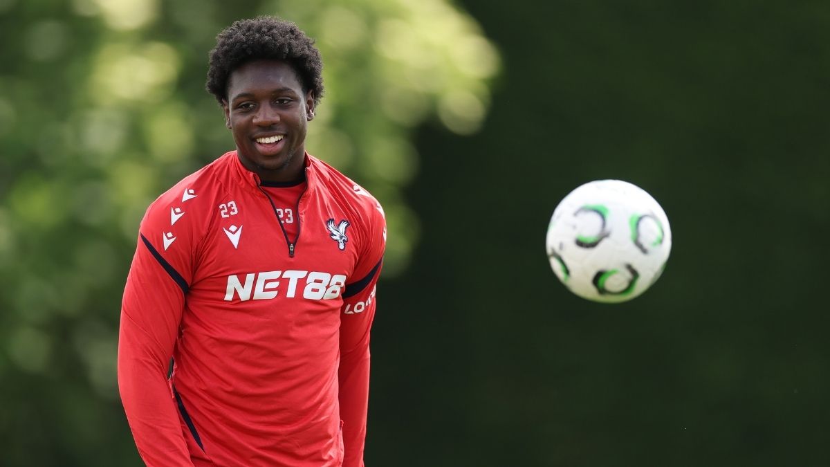 Jaydee Canvot trains with Crystal Palace.