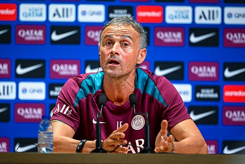 “He’s the boss” – Luis Enrique jokes after Dembele’s “holiday” comments